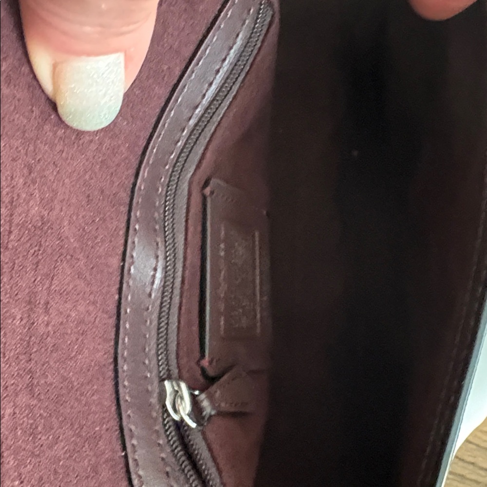 Coach Gemma Crossbody in Colorblock Forest Midnight Navy w/ Apple Buckle - Picture 9 of 11